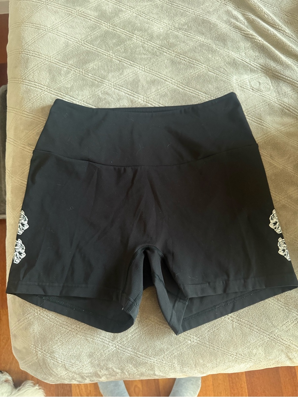 Darcsport SHE shorts